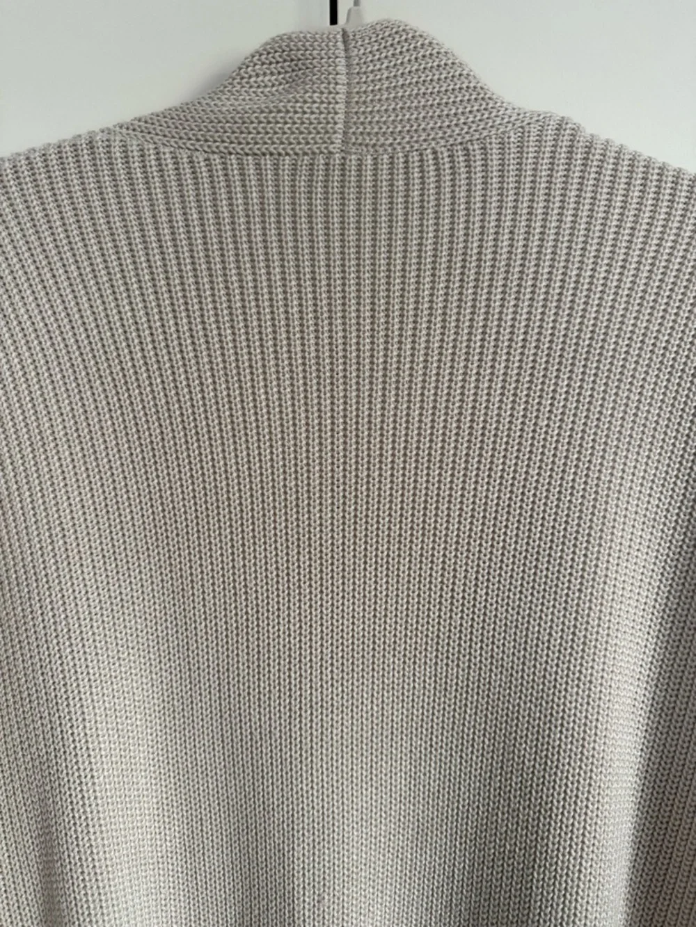 Women’s Lululemon Cashlu Cardigan L/XL - Picture 4 of 6